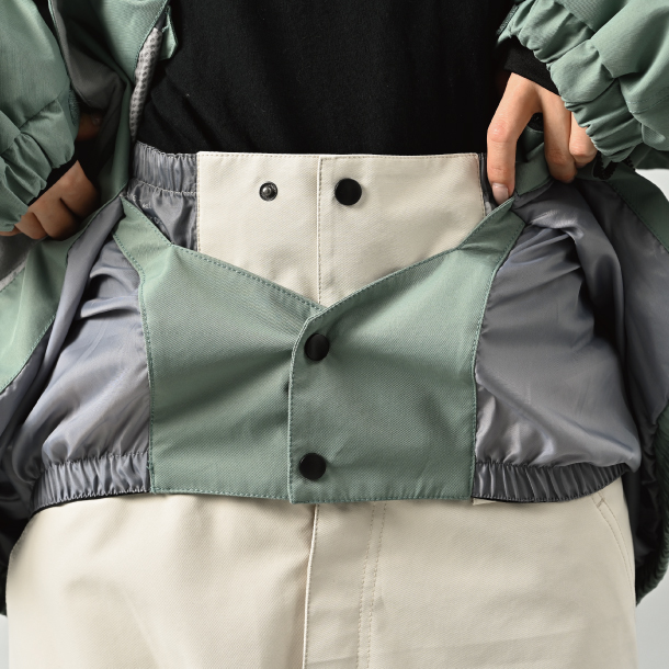 waist-gaiter