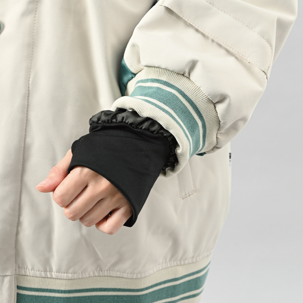 cuff-gaiter