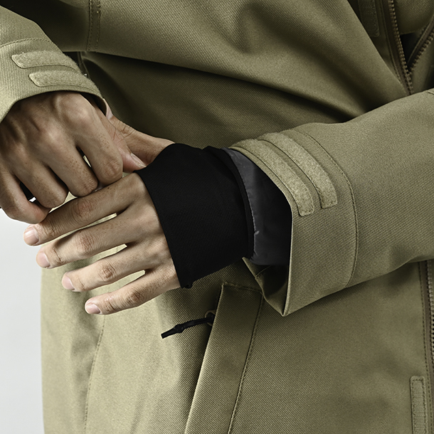 cuff-gaiter